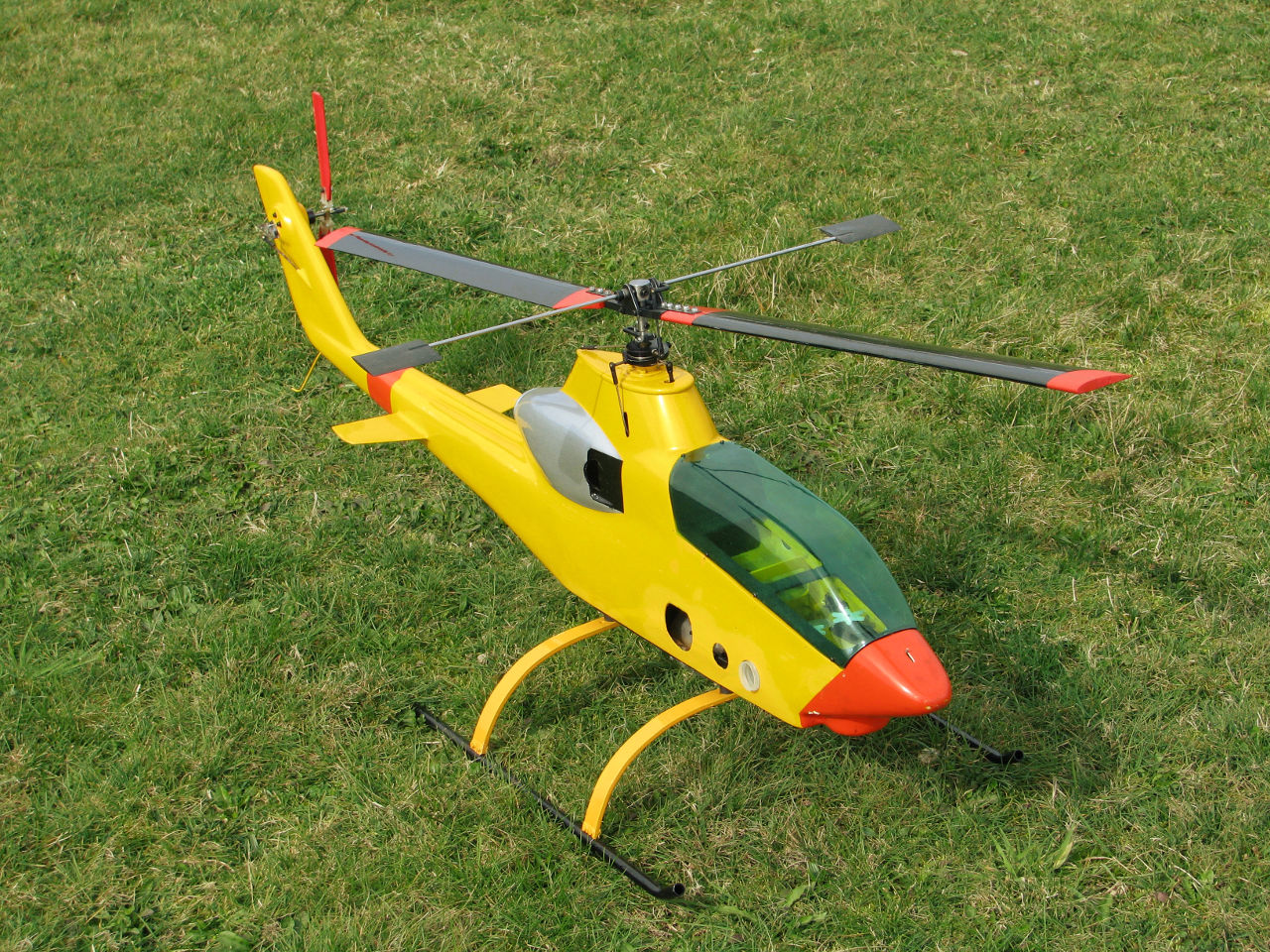 Kalt Huey Cobra 450